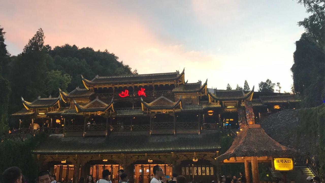 Hemu House Ξενοδοχείο Fenghuang Εξωτερικό φωτογραφία